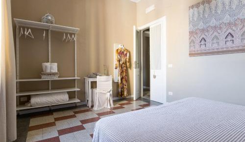 Quadruple Room with Private External Bathroom