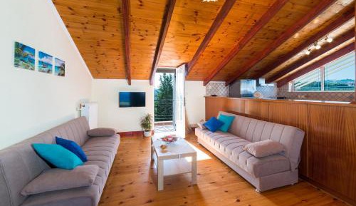 Apartment with Sea View