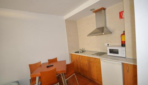 Studio (2 Adults)