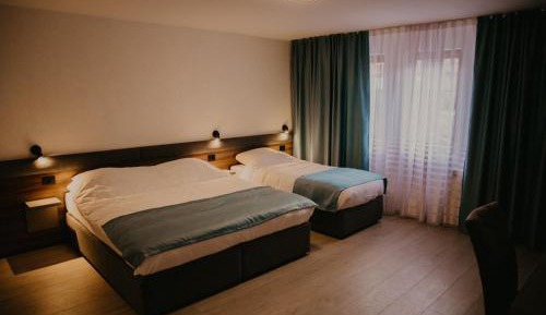 Large Double or Twin Room