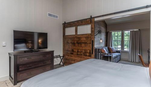 Luxury Quadruple Room