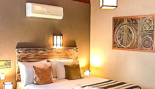 Deluxe King Suite