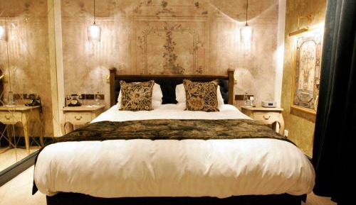 Three-Bedroom Suite
