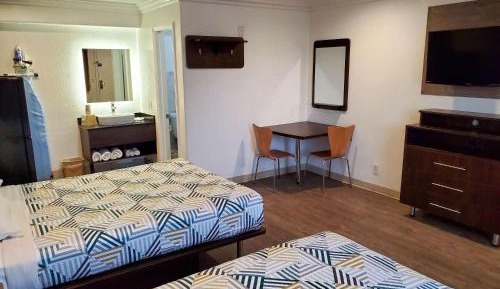 Queen Room with Two Queen Beds