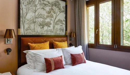 Standard Queen Room
