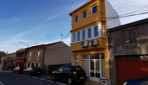 Three-Bedroom Apartment - High Floor