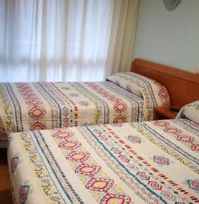 Triple Room with Bathroom
