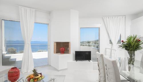 Panorama Suite - 2 Bedroom (shared pool)