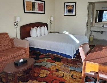King Room with Sofa Bed