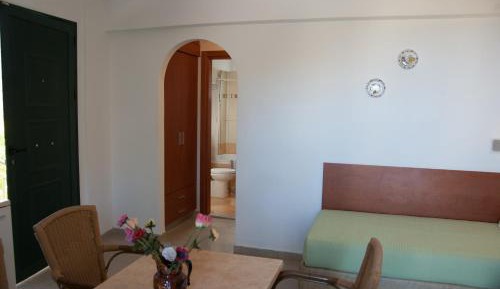 Superior Apartment (5 Adults)