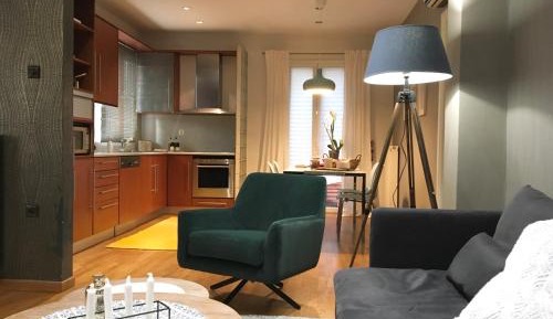 Deluxe Apartment