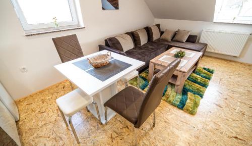 One Bedroom Apartment