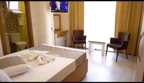 Large Double Room