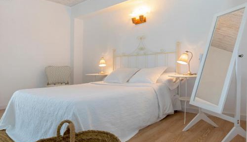 Double Room with Doubled bed