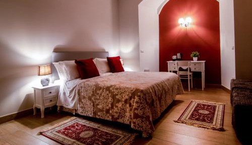 Quadruple Room with Private Bathroom