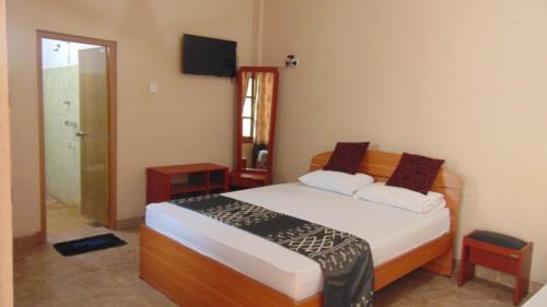 Standard Double Room with Fan