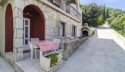 One-Bedroom Apartment - Ground Floor