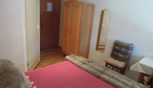 Budget Room