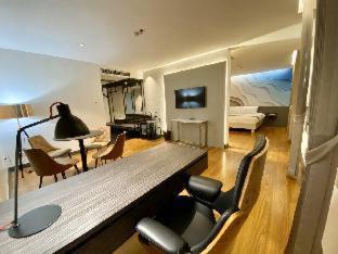 Executive Suite (Double Bed)