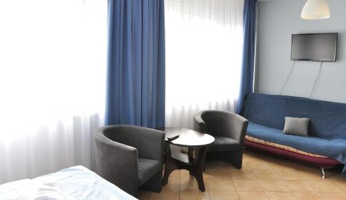 Suite (2 Adults)