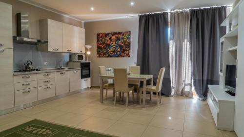 One-Bedroom Apartment with Balcony