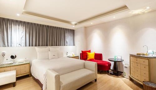Classic Double Room
