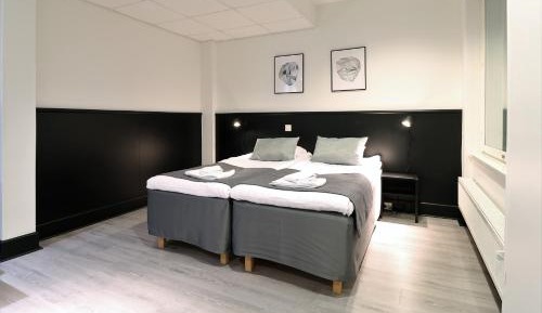 Twin Room with Summer Balcony