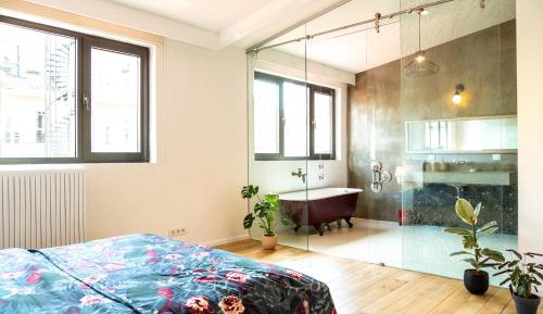 Two Bedroom with Terrace (A24)