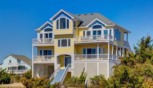 Seven-Bedroom House