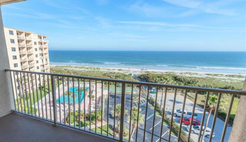 Three-Bedroom Apartment - Oceanfront - Units 610, 907
