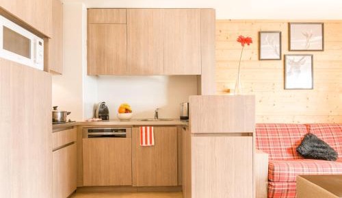 Two-Bedroom Apartment with Balcony - Mountain View (6 People)