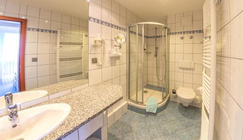 Apartment (2 Adults)