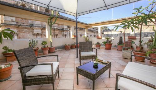 Apartment with Terrace