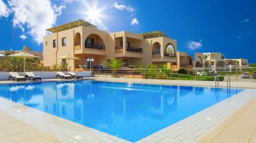 One-Bedroom Apartment with Sea View
