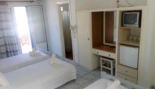 Triple Room with Sea View