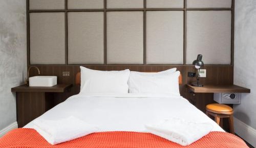 Double Room with Shared Bathroom