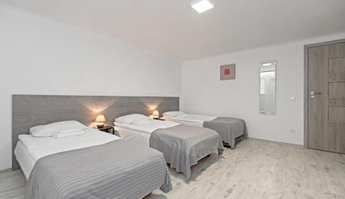 Economy Quadruple Room with Shared Bathroom