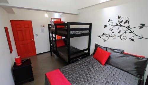 Quadruple Room with Private Bathroom