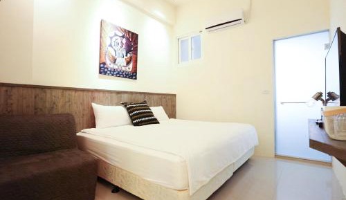  Economic Double or Twin room without window