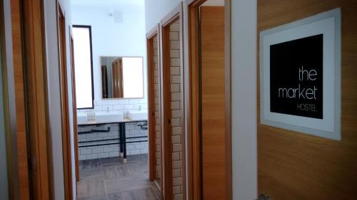 Standard Twin Room with Shared Bathroom
