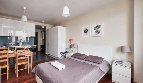 Studio Apartment