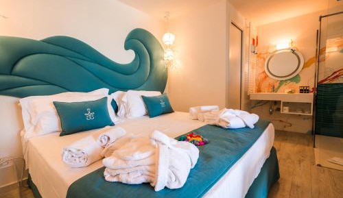 King Room with Pool View