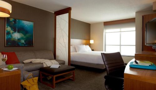 King Room with Sofa Bed - High Floor