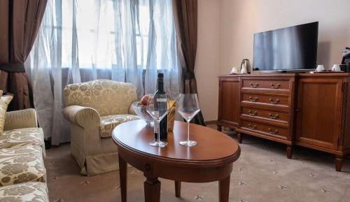 King Suite with Balcony