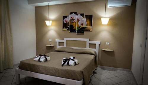 King Room with Garden View