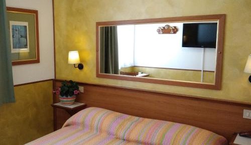 Comfort Single Room