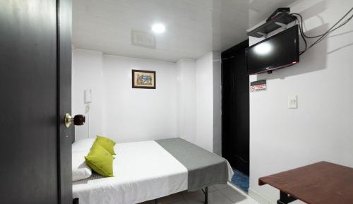 Budget Single Room