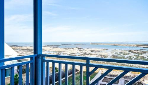 Comfort Studio with Sea View (2 People)