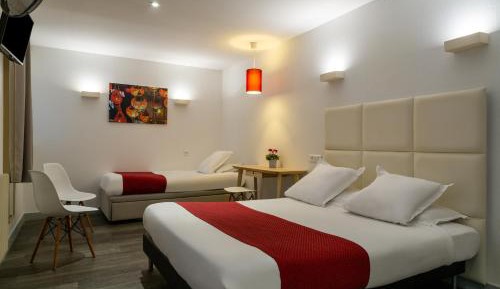 Triple Room