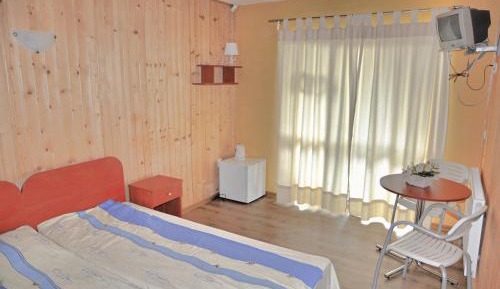 Quadruple Room with Terrace